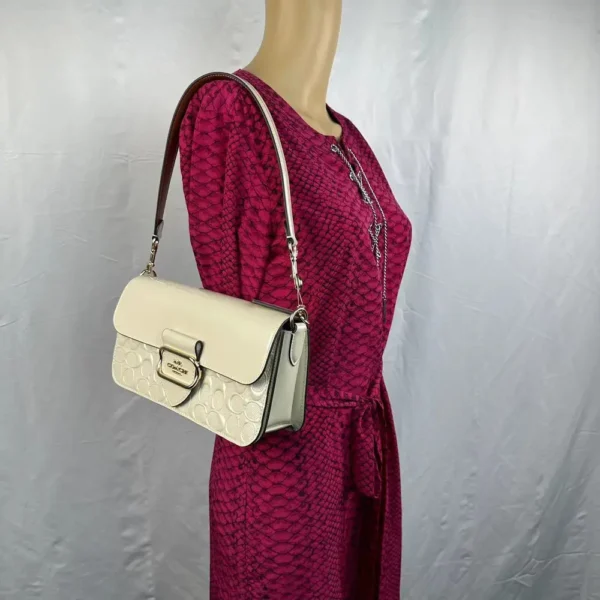 Coach CT856 Morgan Shoulder Bag in Signature Leather - Image 2