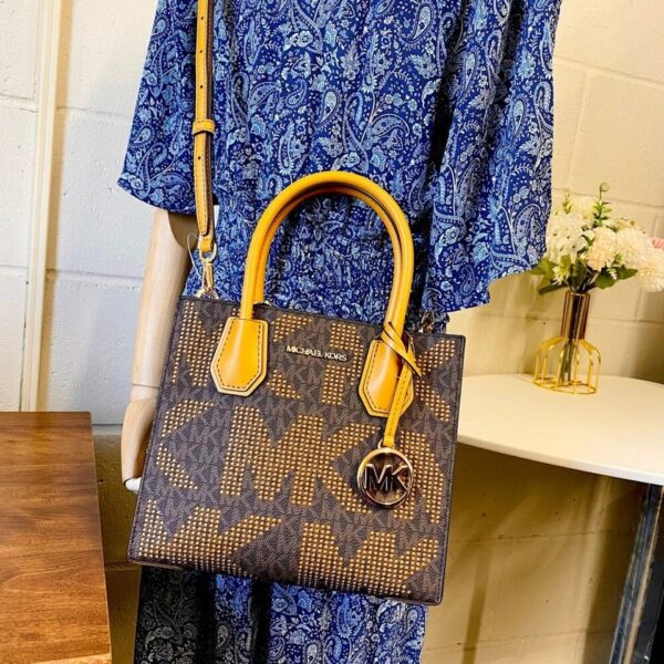 Michael Kors 35F1GM9M2I Mercer Medium Messenger Satchel Bag MK Signature Marigold - Image 6