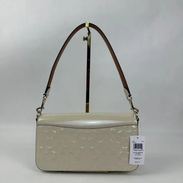Coach CT856 Morgan Shoulder Bag in Signature Leather - Image 3