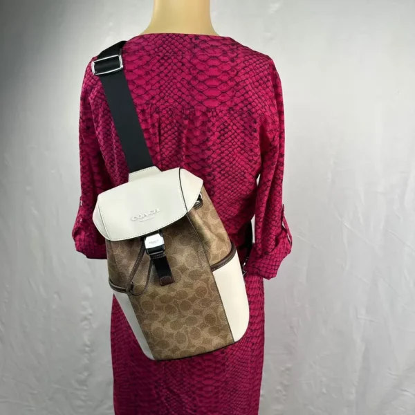 COACH CT752 Racer Pack In Signature Colorblock - Image 14