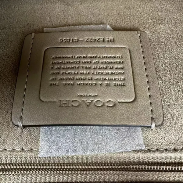 Coach CT856 Morgan Shoulder Bag in Signature Leather - Image 15