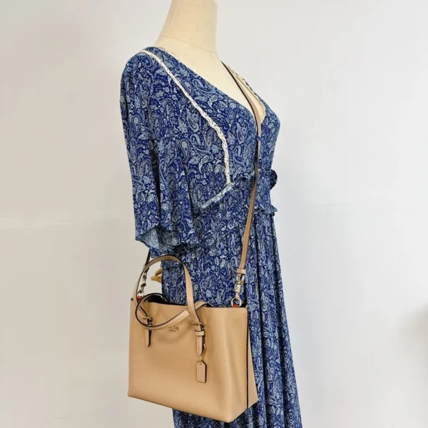 Coach C4084 Mollie Tote 25 In Taupe Oxblood - Image 6