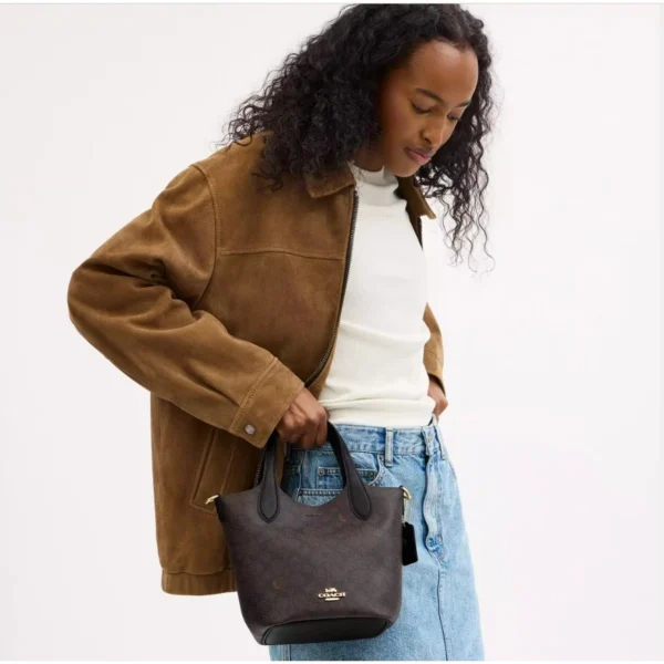 Coach CAF16 Hanna Bucket Bag In Signature Canvas IN Walnut/Black - Image 5