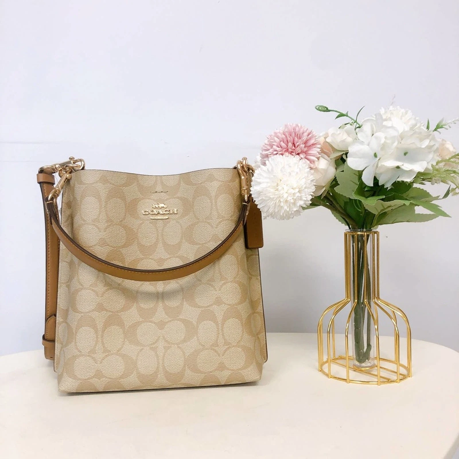 Coach CA582 Mollie Bucket Bag 22 In Signature Canvas IN Lt Khaki Lt Saddle