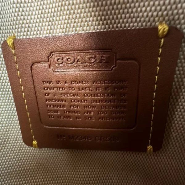 Coach CR509 Swinger Bag 20 With Floral Print - Image 7